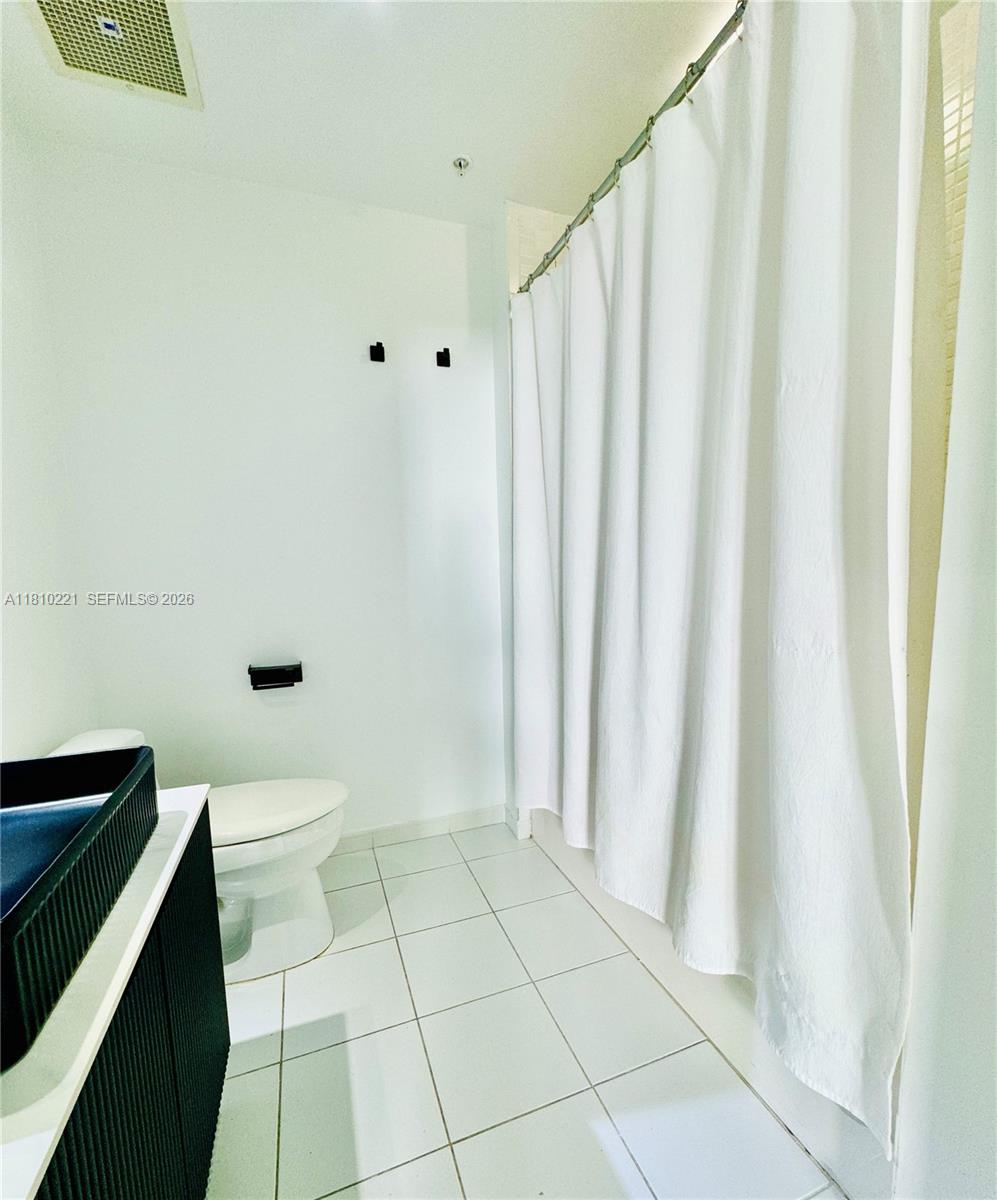 TWO MIDTOWN MIAMI CONDO - Residential