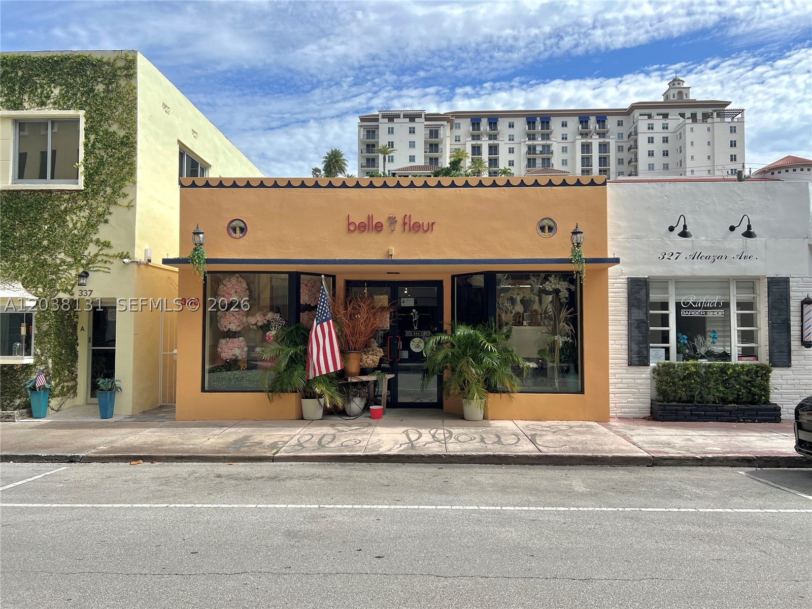 333 Alcazar Ave