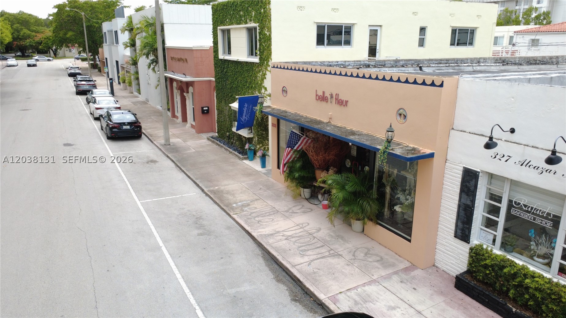 333 Alcazar Ave