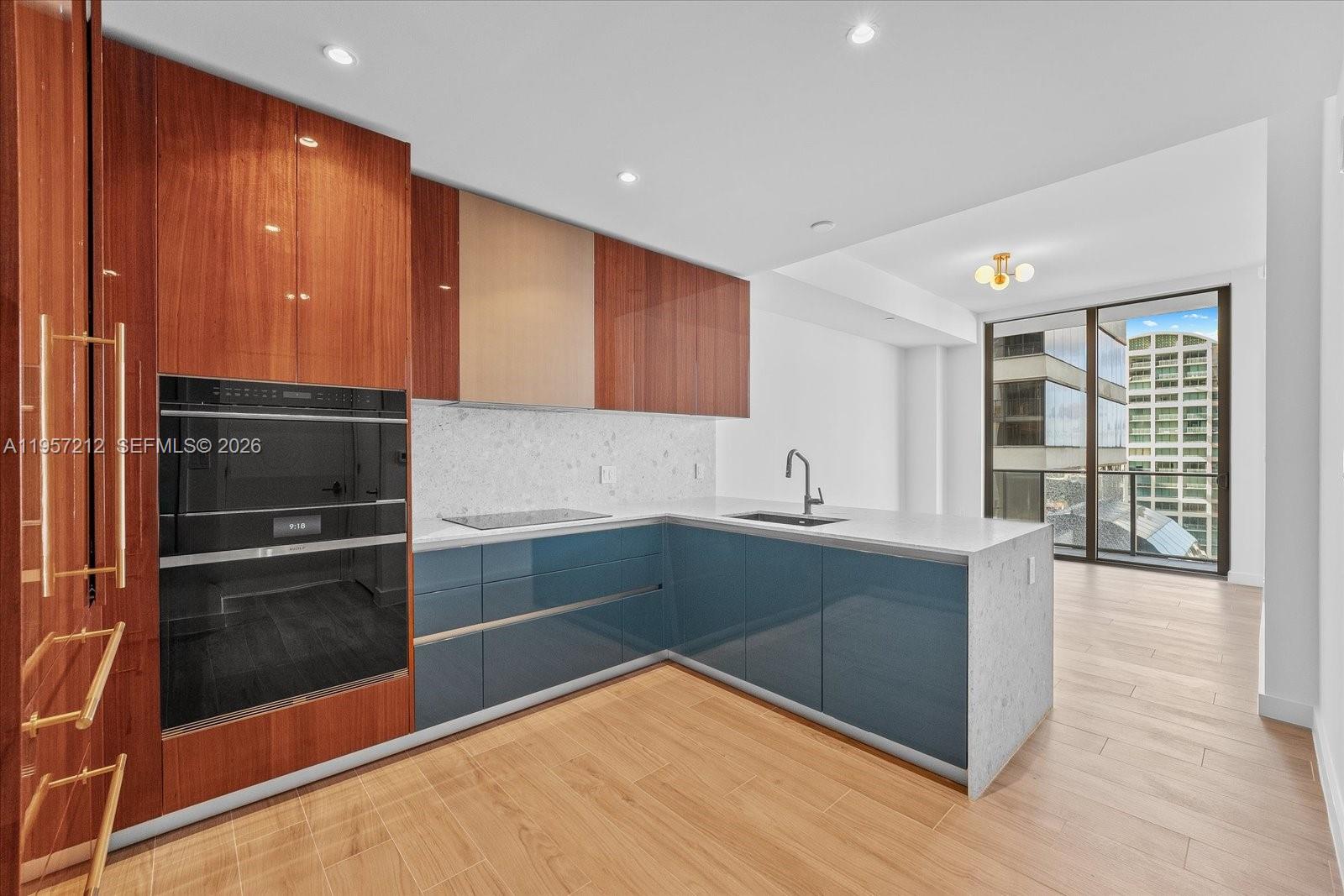 2678 Tigertail Ave 1209