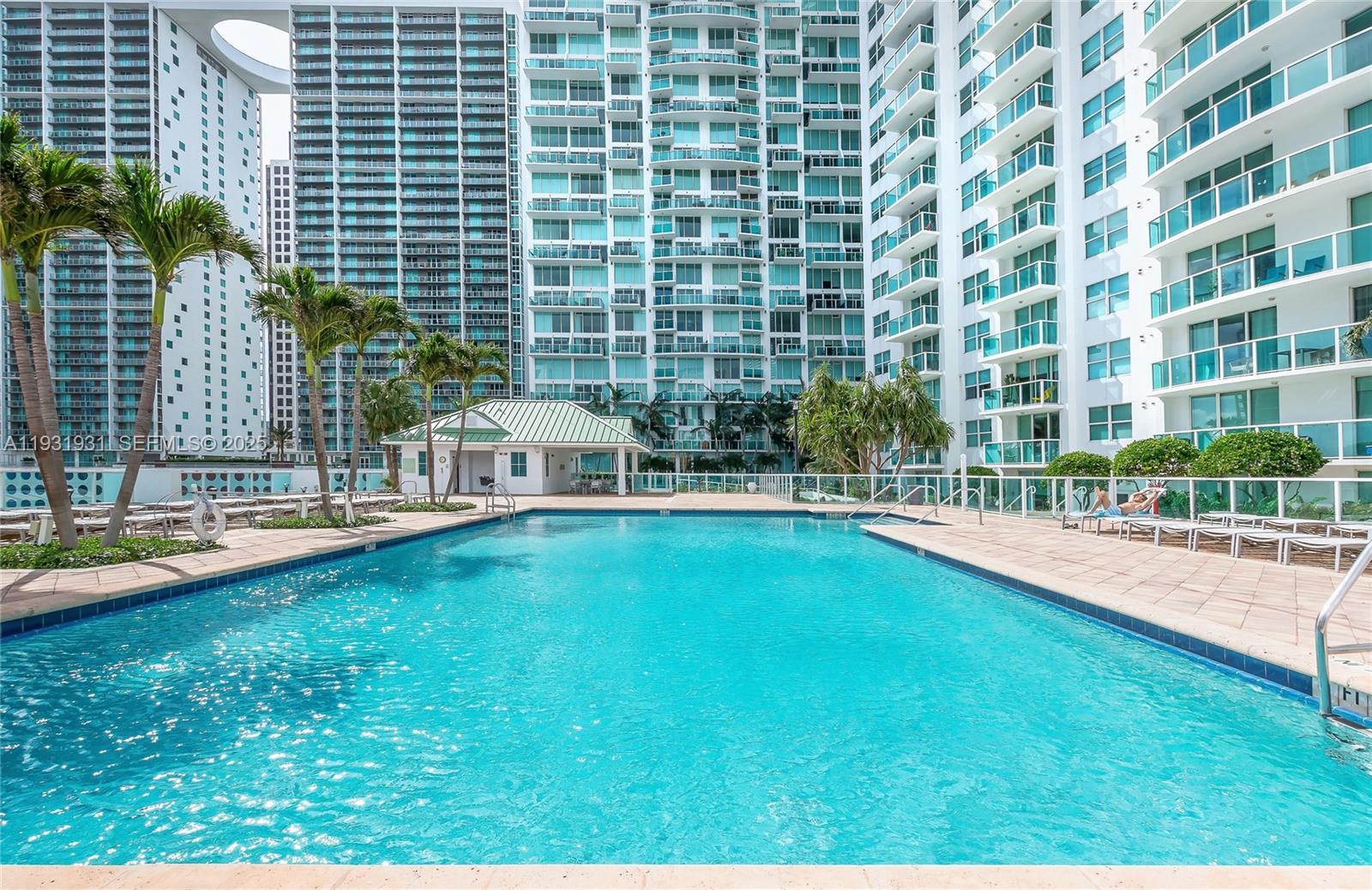 BRICKELL ON THE RIVER N T - Residential Lease