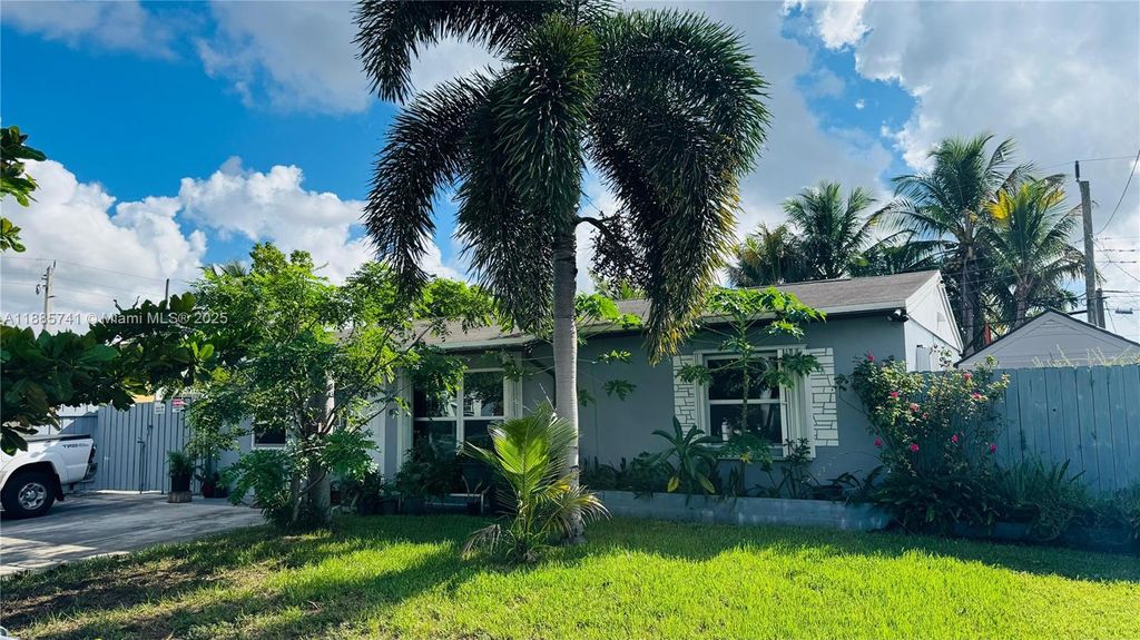 Photo of 1520 SW 63rd Ter, North Lauderdale, FL 33068 (MLS # A11885741)