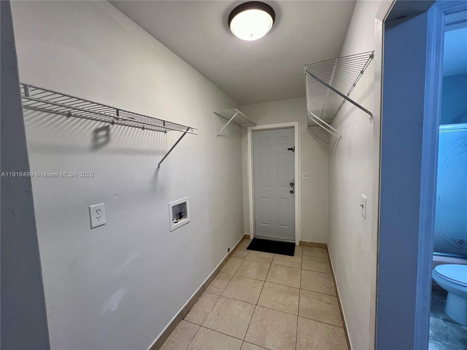 FLORAL HEIGHTS - Residential Lease