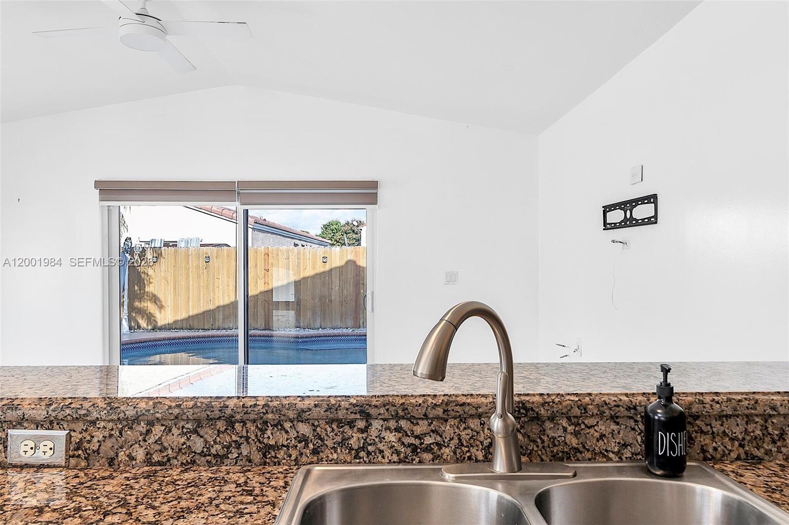 WEITZER SERENA LAKES WEST - Residential