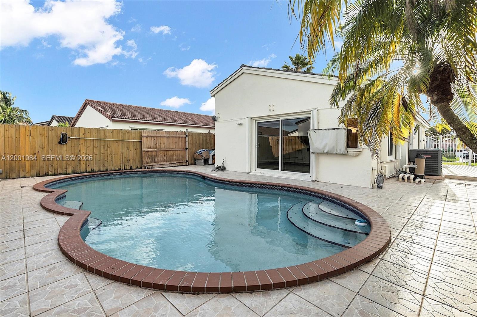 WEITZER SERENA LAKES WEST - Residential