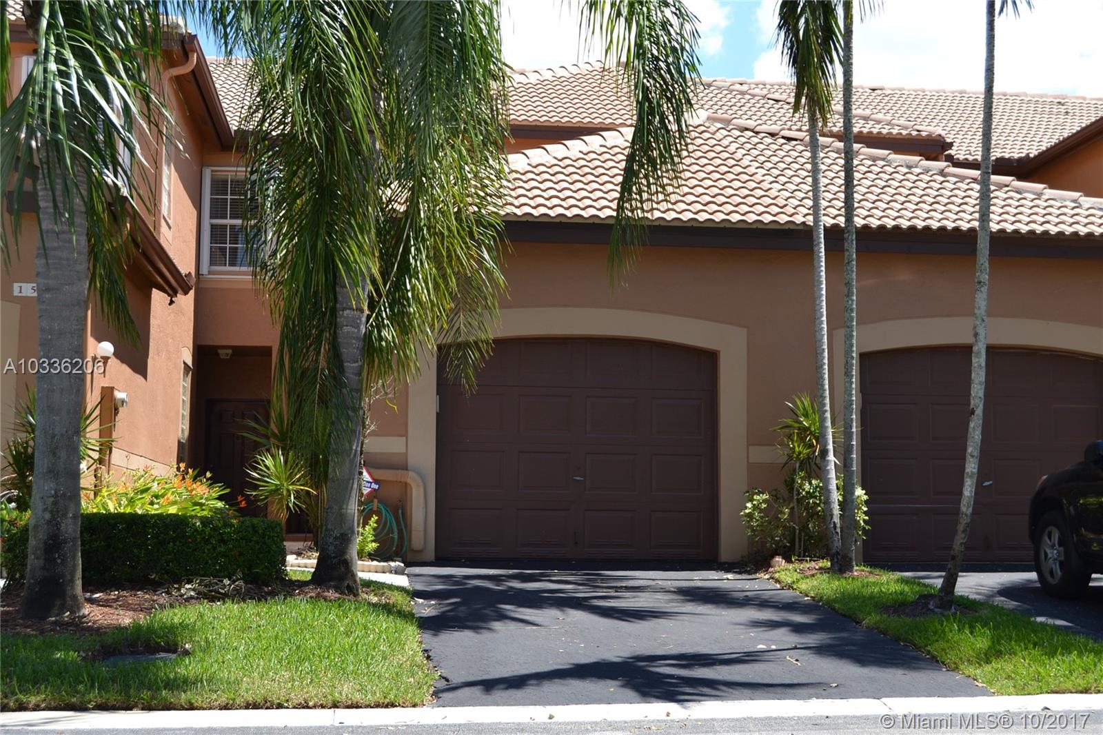 Don't miss this one, plenty of space, very well maintained with beautiful updates, very close to swimming pool recreation area and guest parking, convenient location, great Weston schools, and all the amenities the city offers, garage, new refrigerator, outdoor patio, easy to show.