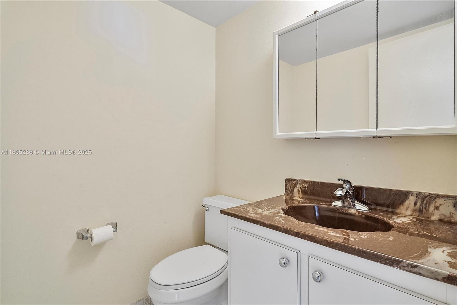 TOWERS OF OCEANVIEW SOUTH - Residential