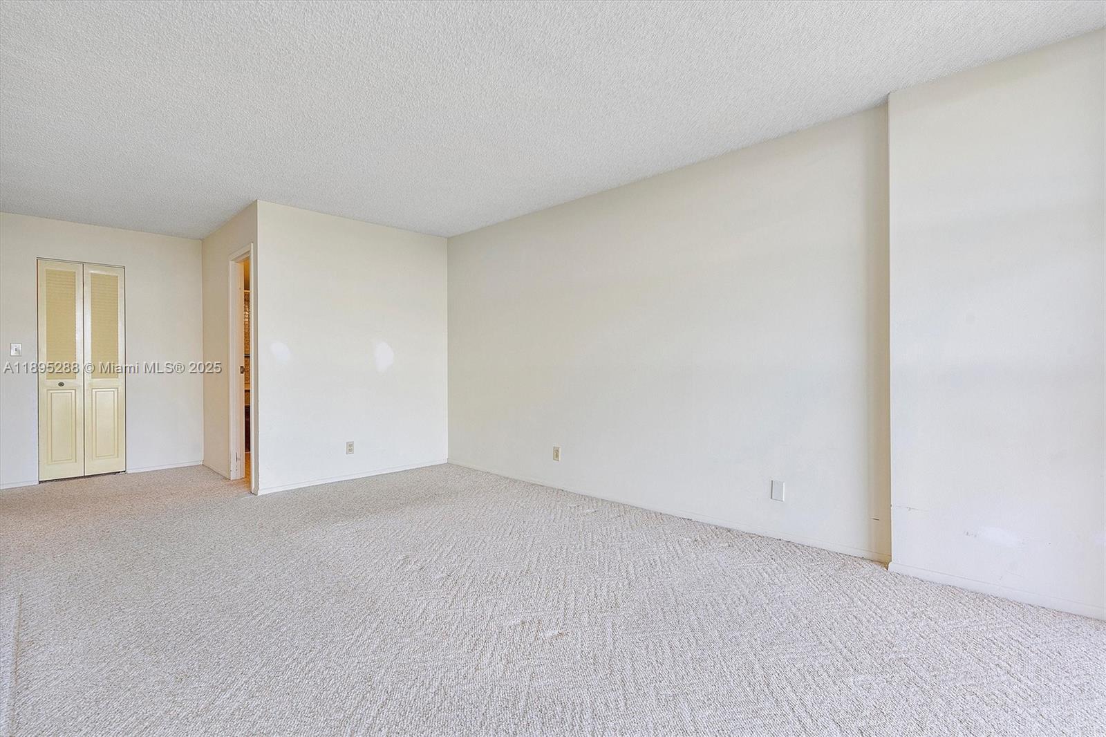 TOWERS OF OCEANVIEW SOUTH - Residential