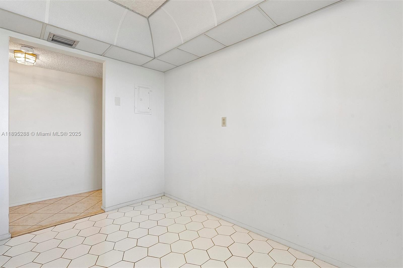 TOWERS OF OCEANVIEW SOUTH - Residential