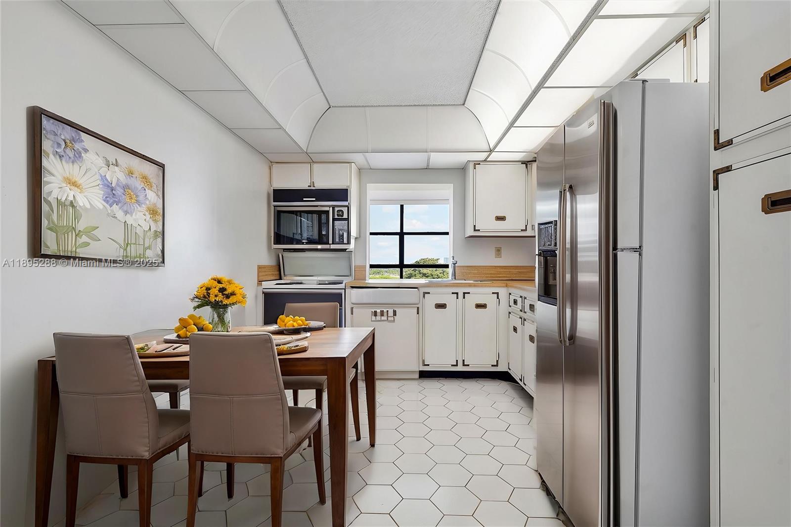 TOWERS OF OCEANVIEW SOUTH - Residential