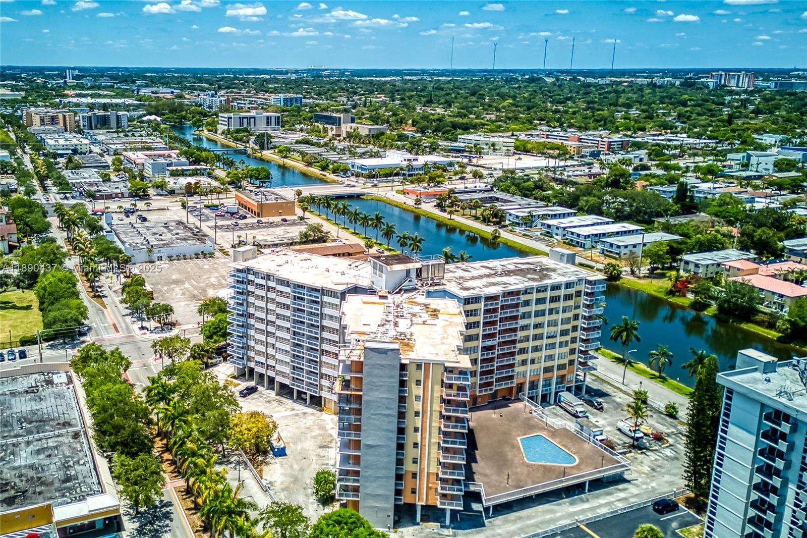 CRESTVIEW TOWERS CONDO - Residential
