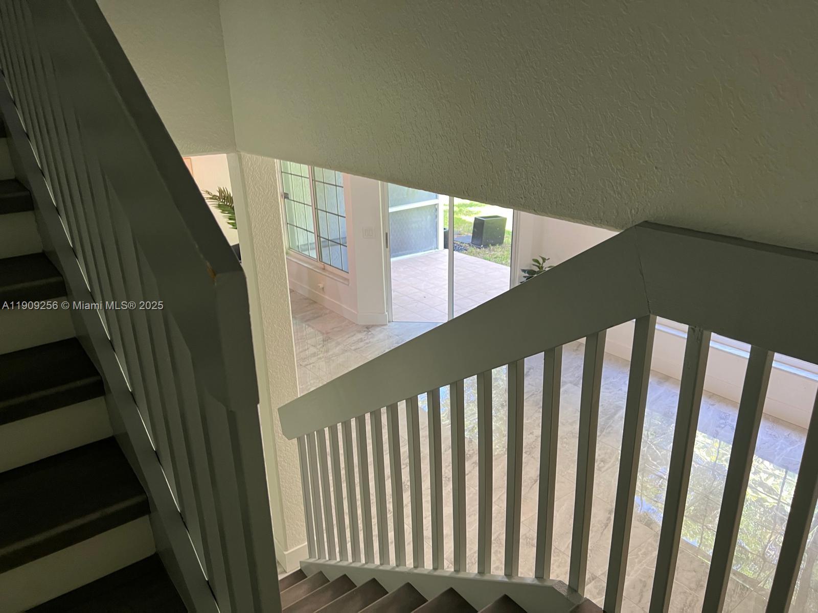 KEY LARGO TOWNHOMES CONDO - Residential