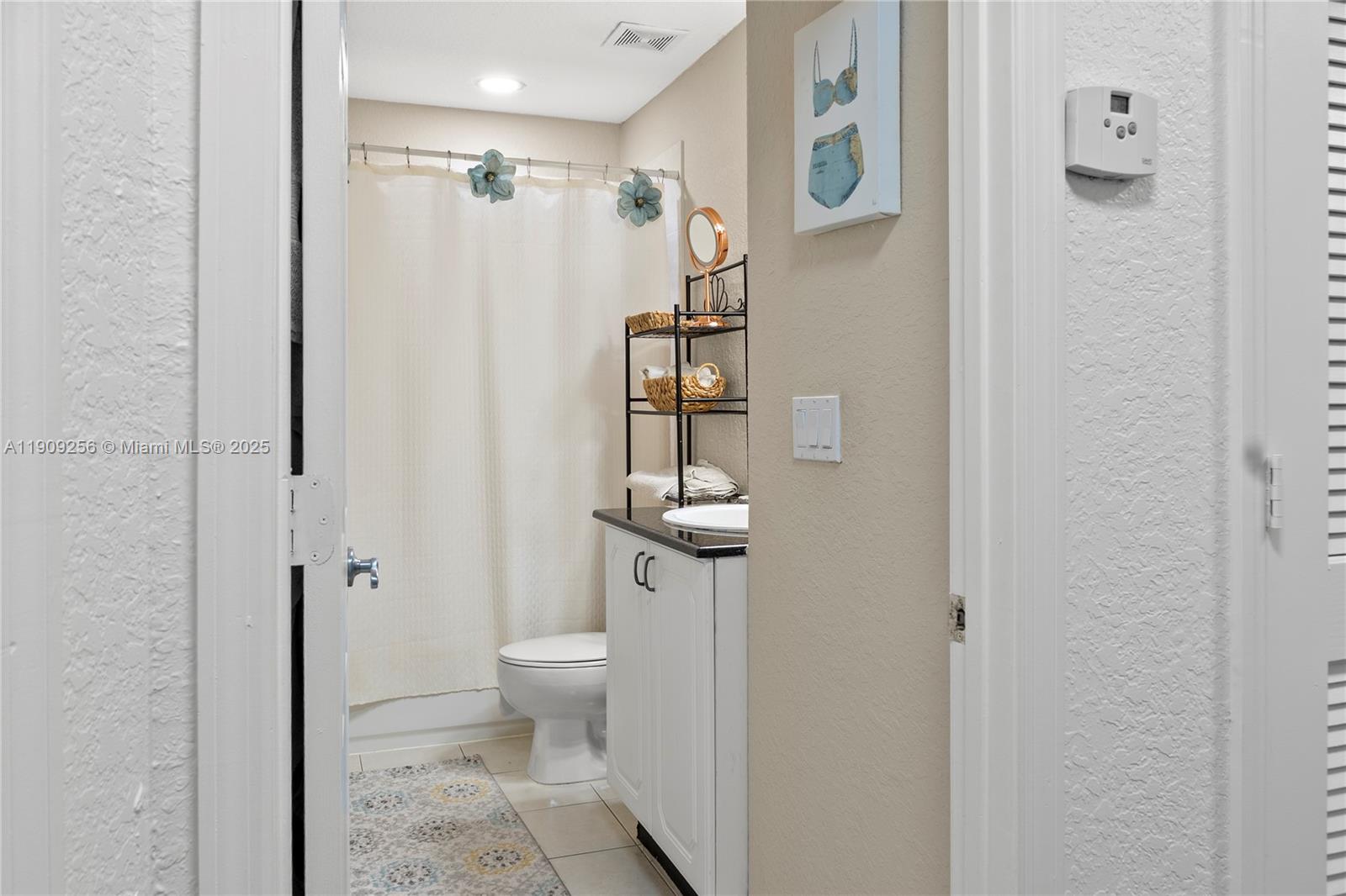 KEY LARGO TOWNHOMES CONDO - Residential