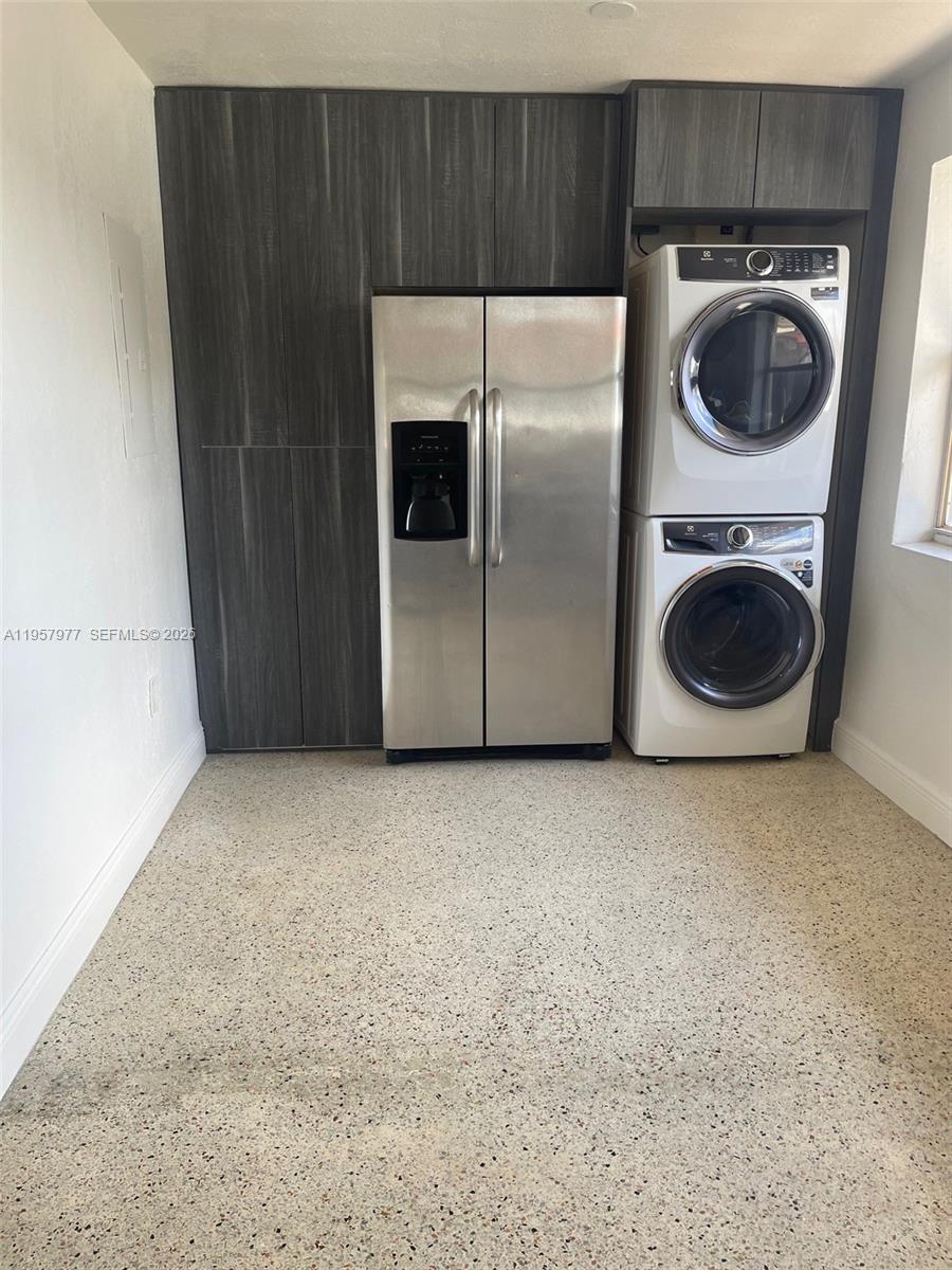 FLAGLER GROVE ESTATES EXT - Residential Lease