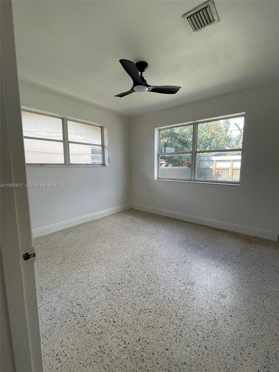 FLAGLER GROVE ESTATES EXT - Residential Lease