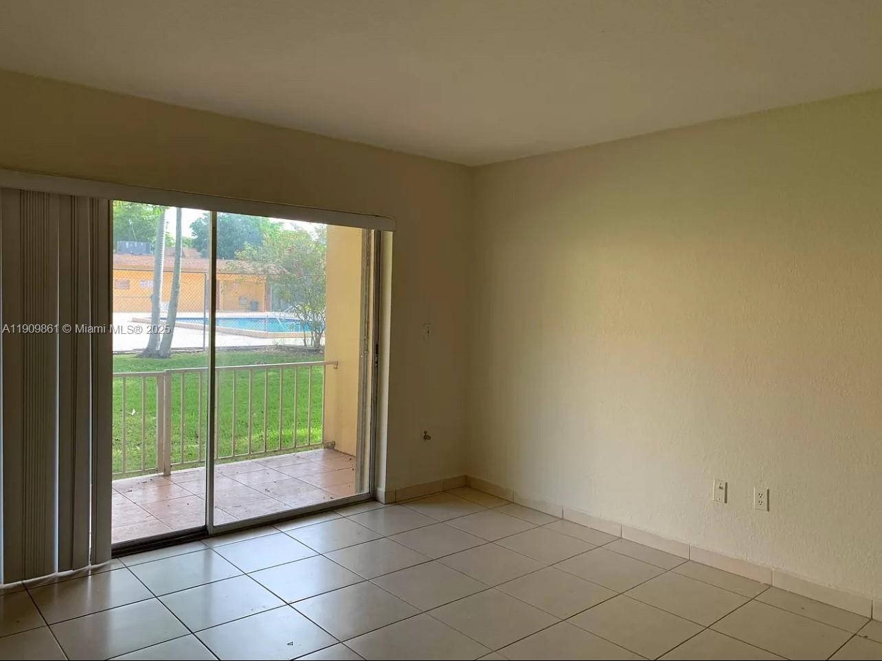 KENDALL HEIGHTS CONDO - Residential Lease