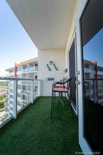 buckley towers - Residential Lease