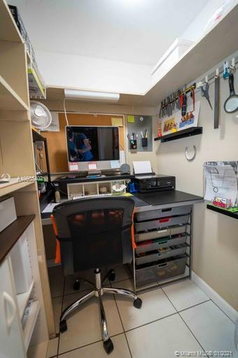 buckley towers - Residential Lease