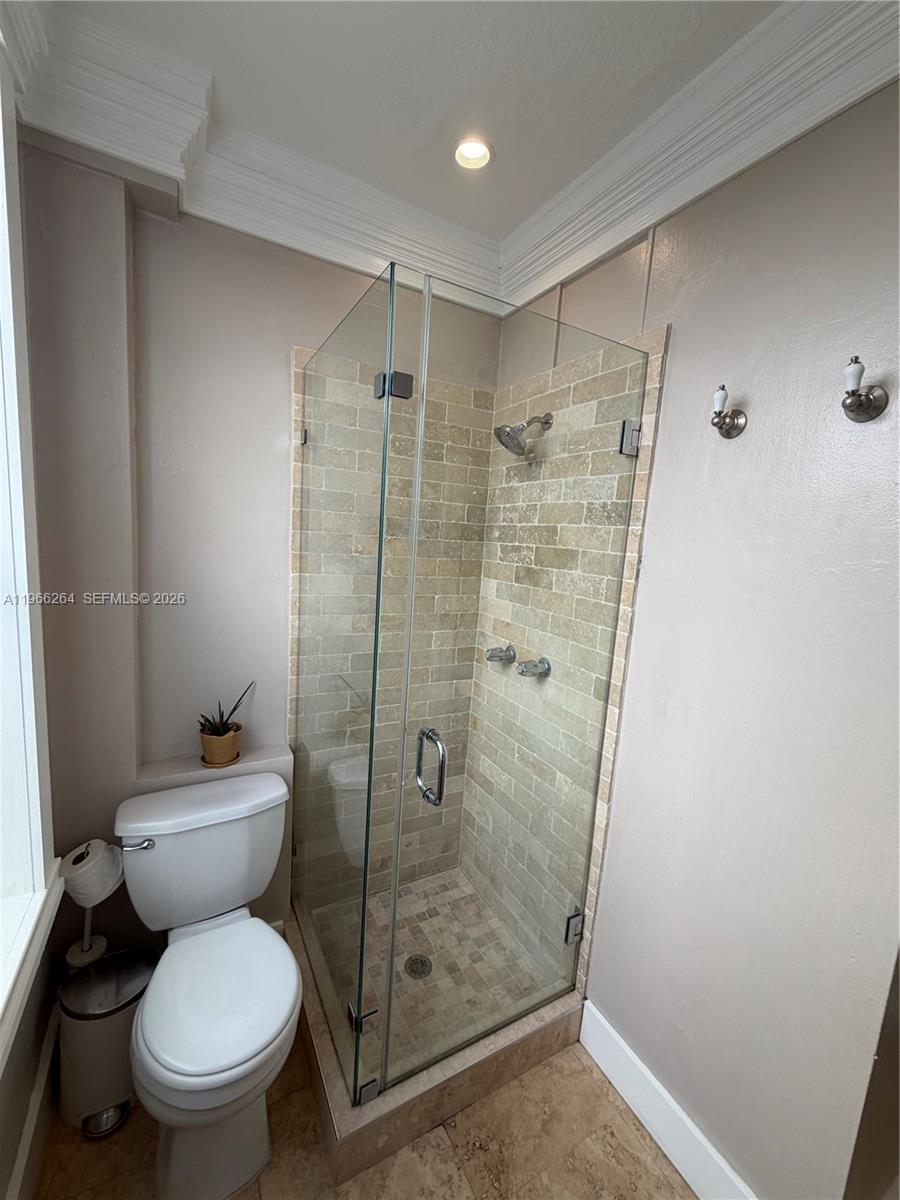 MENORES CONDO - Residential