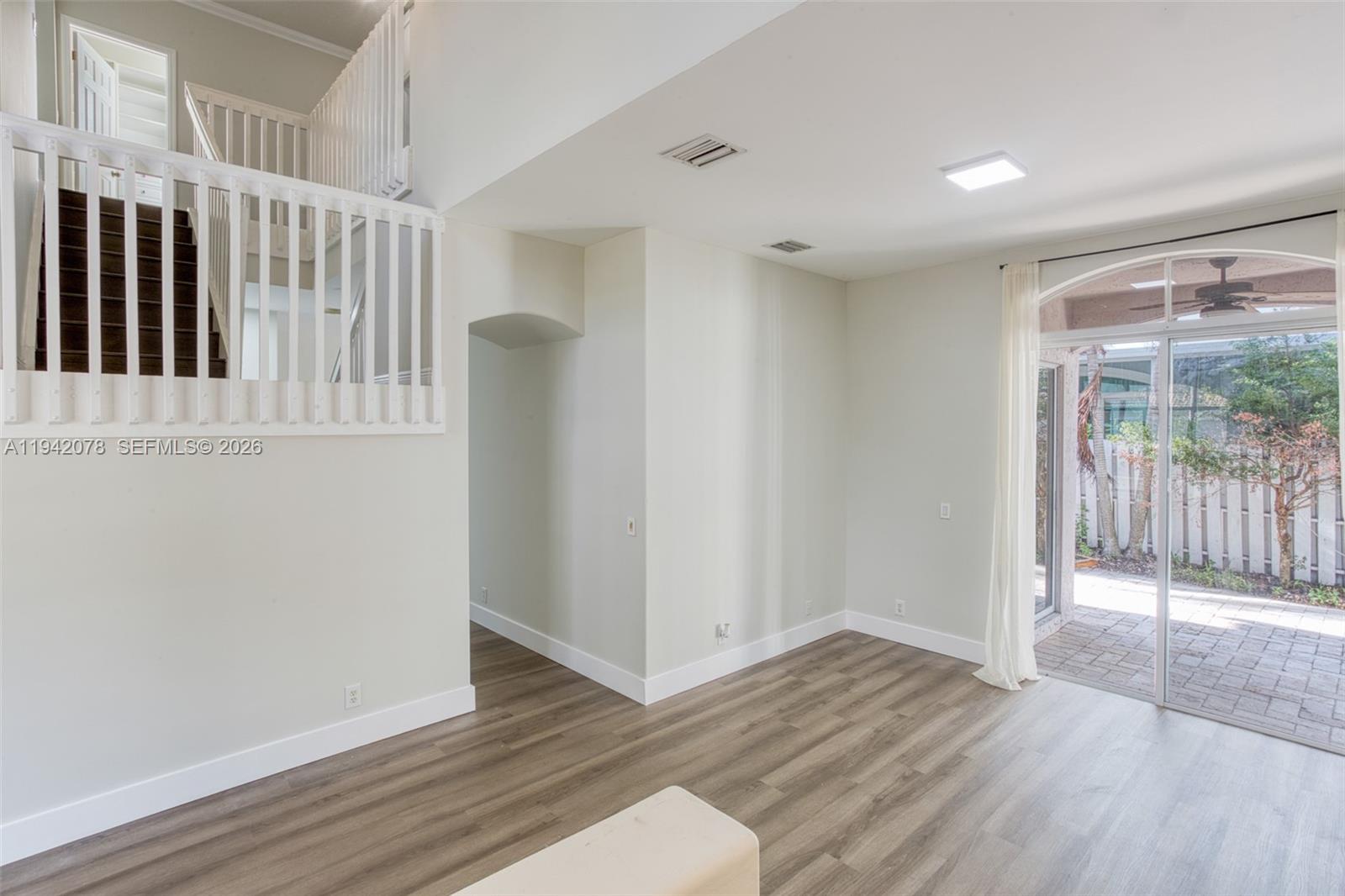 MAPLE RIDGE - Residential Lease