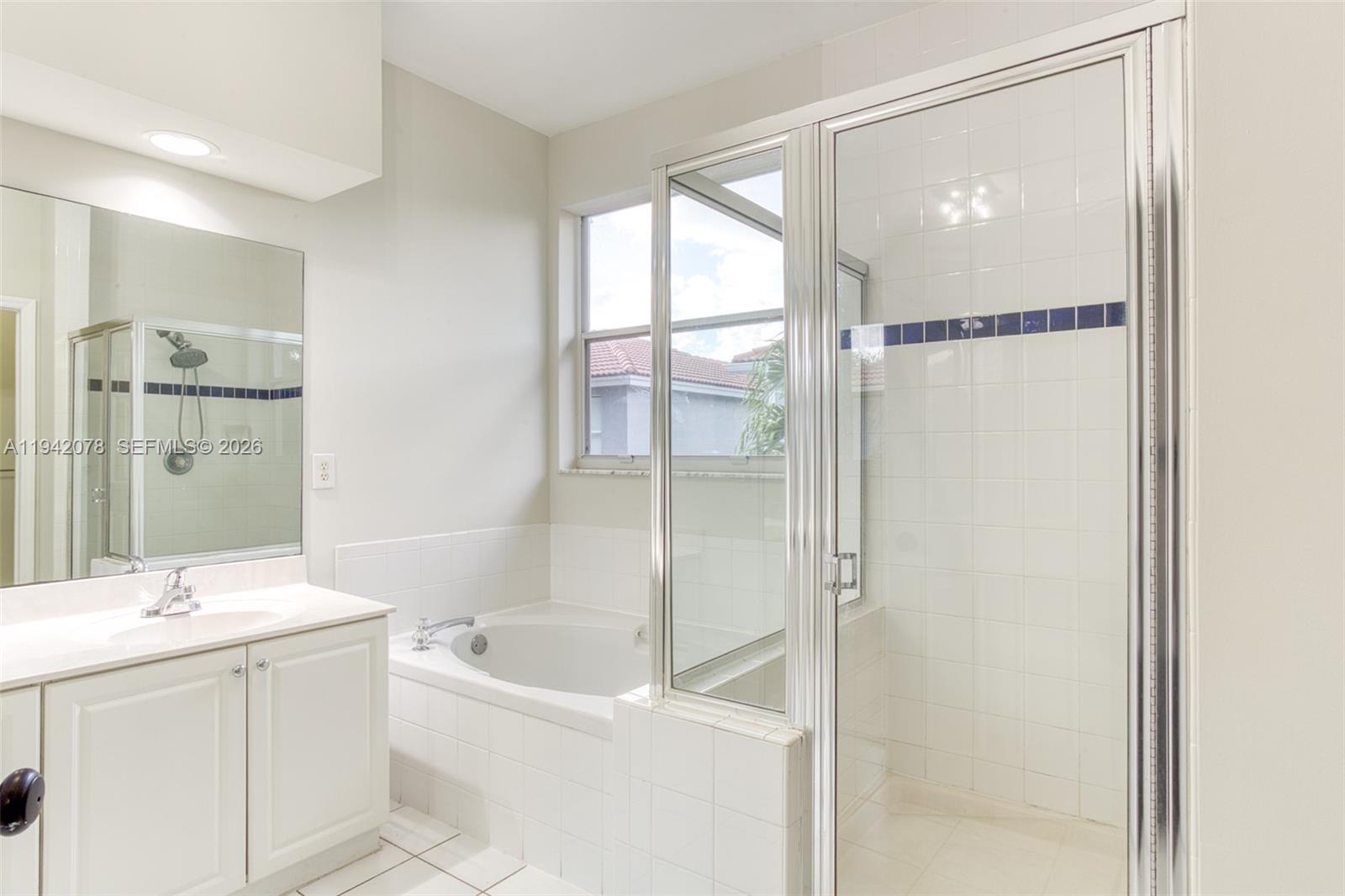 MAPLE RIDGE - Residential Lease