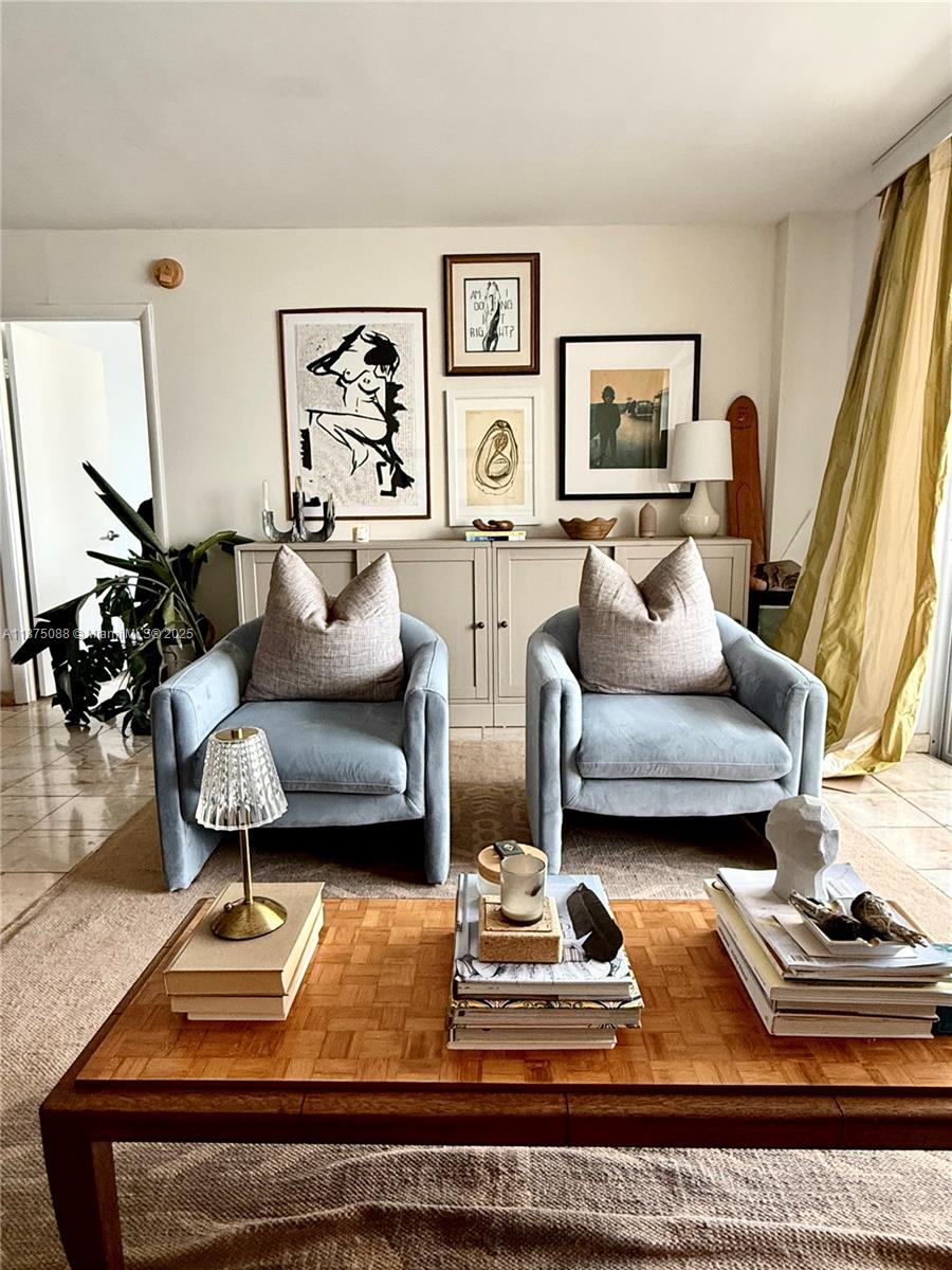 5 Island Ave 14F