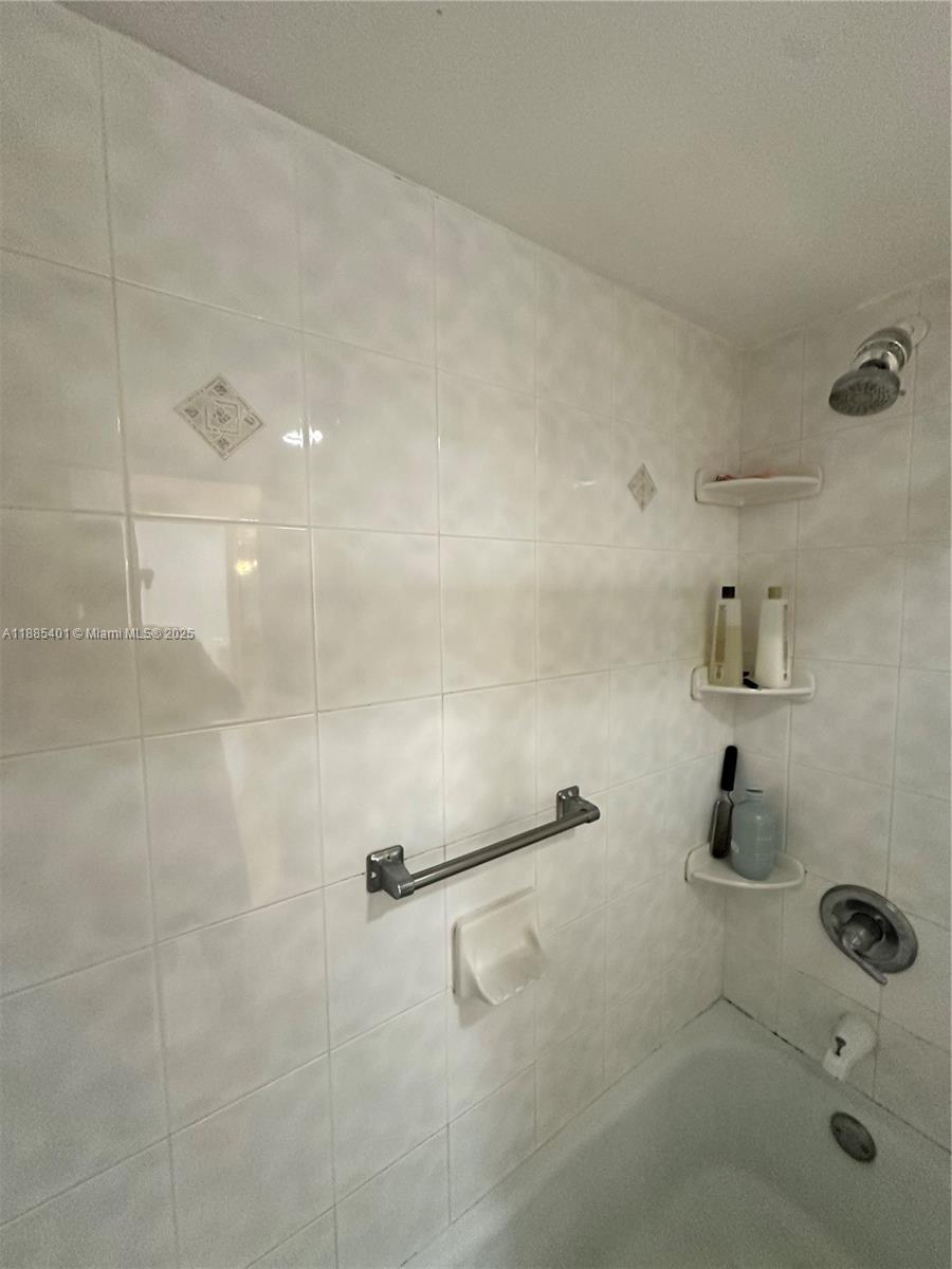 ARLEN HOUSE CONDO - Residential Lease