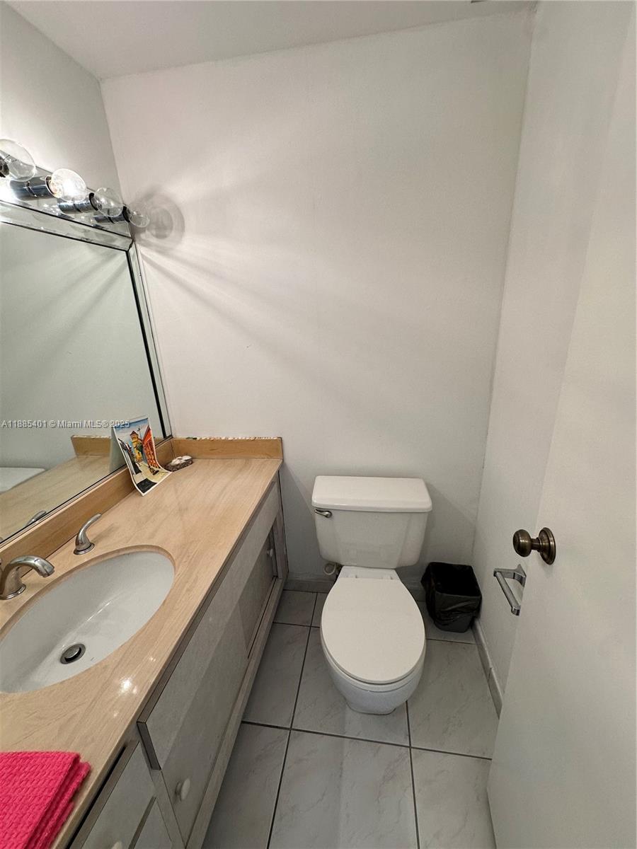 ARLEN HOUSE CONDO - Residential Lease