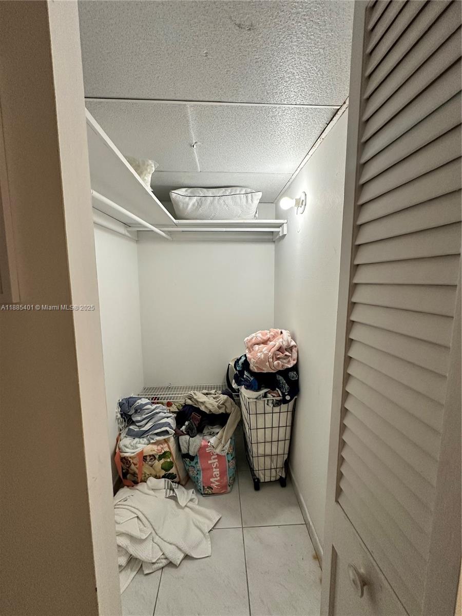 ARLEN HOUSE CONDO - Residential Lease