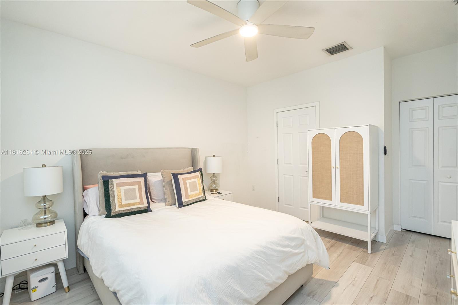 ST MAARTEN AT GRAND BAY C - Residential