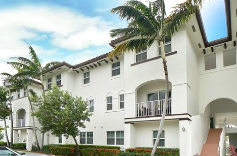 Photo of 8760 NW 97th Ave #203, Doral, FL 33178 (MLS # A11816264)