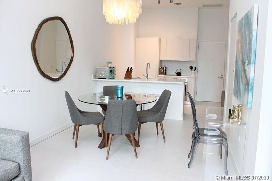 New construction in Paraiso District close to Design District, Midtown, Wynwood, Brickell and the International Miami Airport. Spectacular furnished apartment 1 bedroom and 1.5 bathrooms; closets, roller shades and blackout in all windows; pool and barbecue area in 5th floor an the rooftop "Rent Short term minimun one month $2.390"