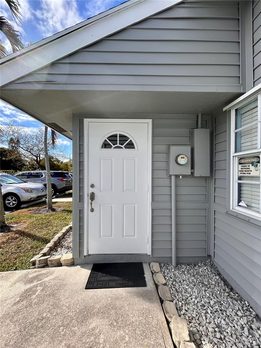 NORTH LAUDERDALE ESTATES - Residential