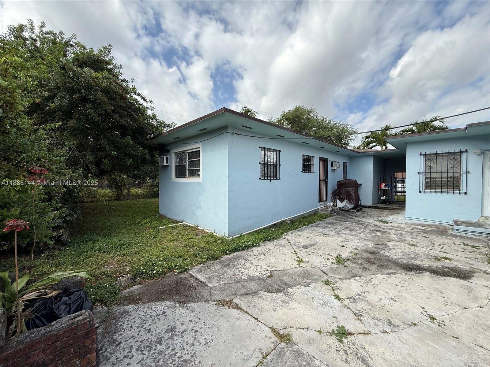 LAWNDALE 3RD ADDN - Residential Income