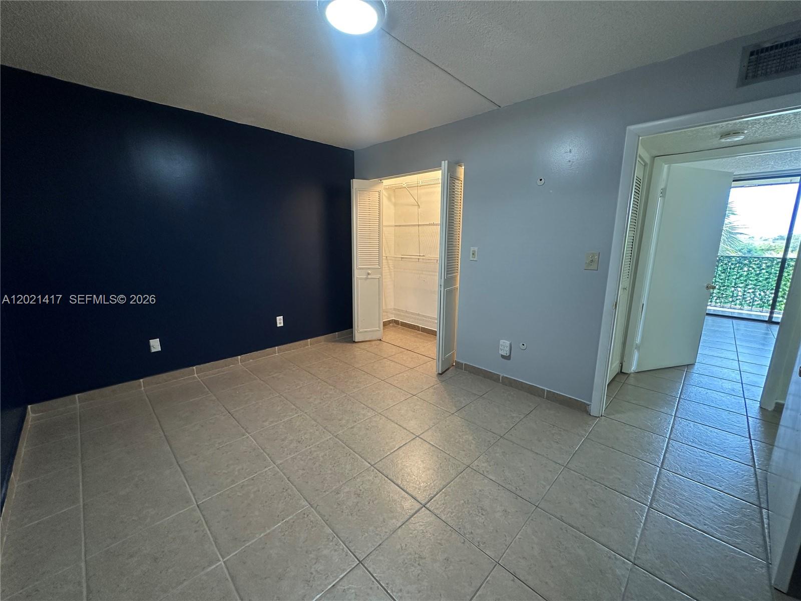 8635 NW 8th St 320