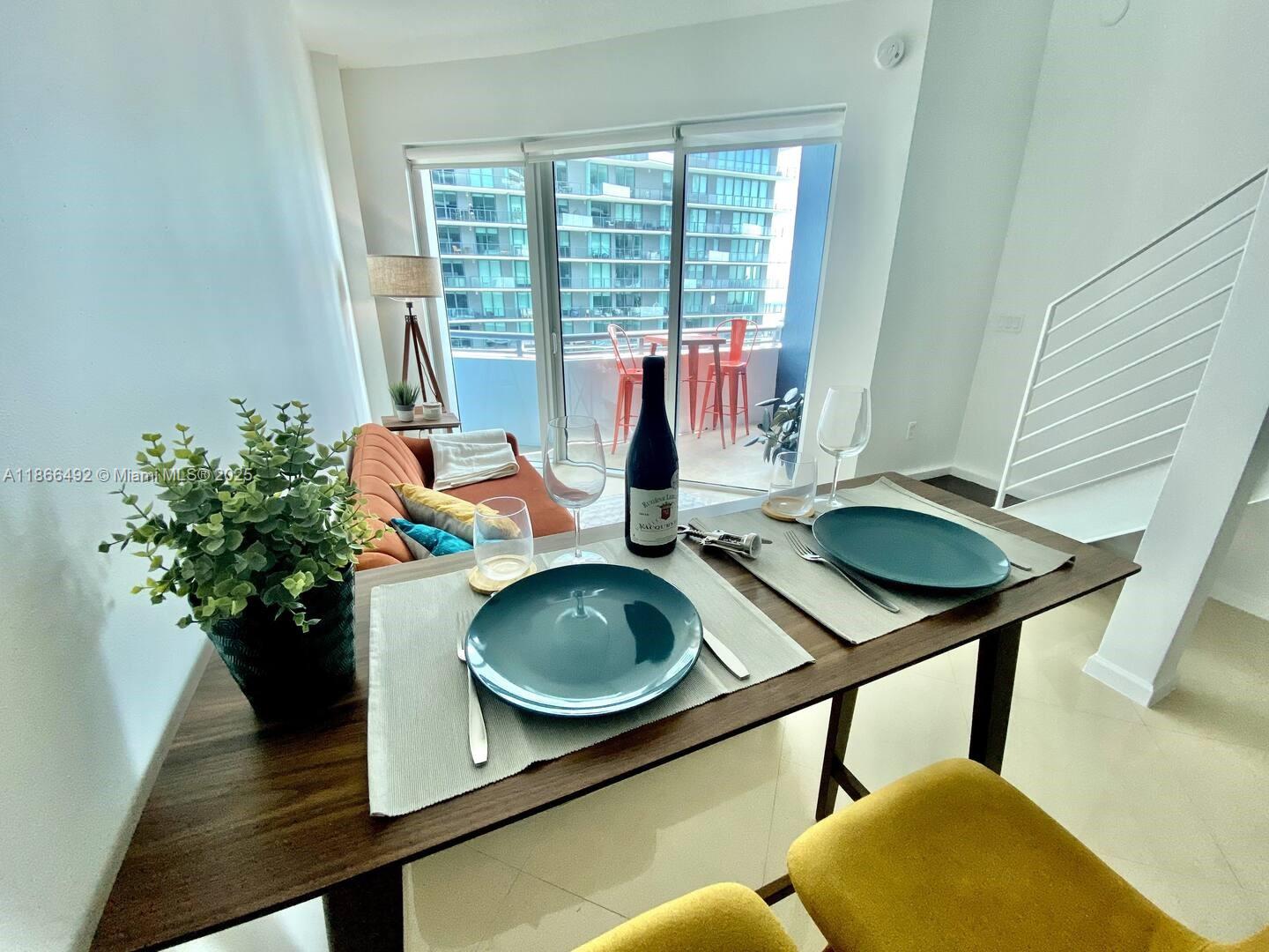 INFINITY AT BRICKELL COND - Residential