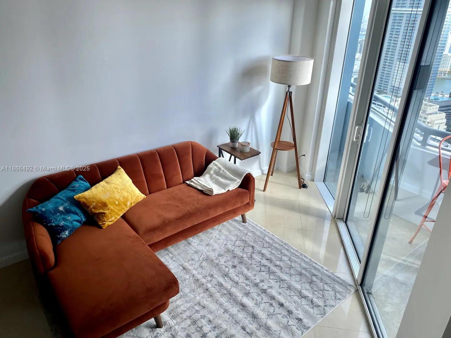 INFINITY AT BRICKELL COND - Residential