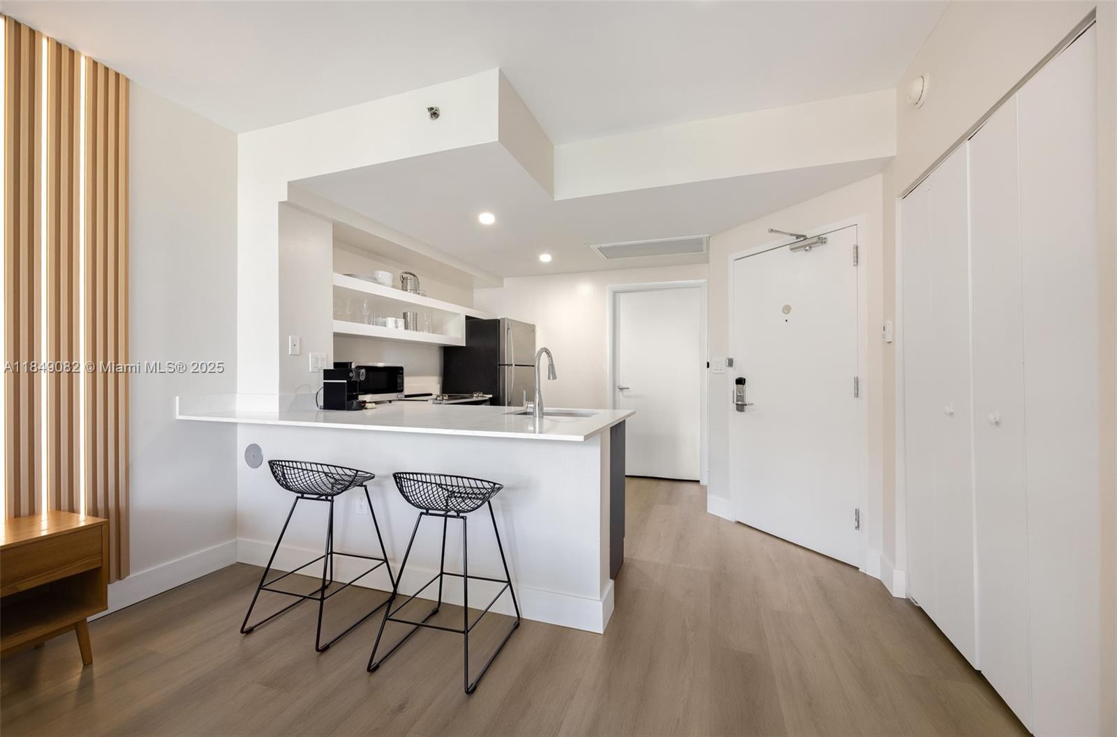 MUTINY PARK CONDO - Residential
