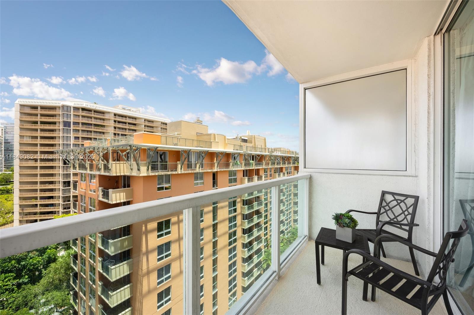 MUTINY PARK CONDO - Residential