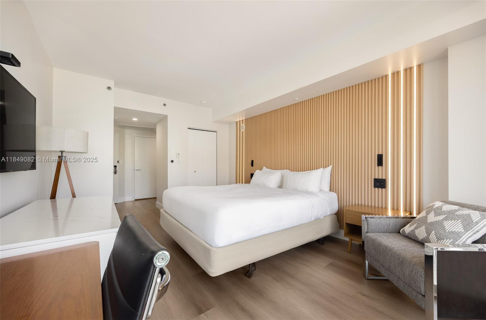 MUTINY PARK CONDO - Residential