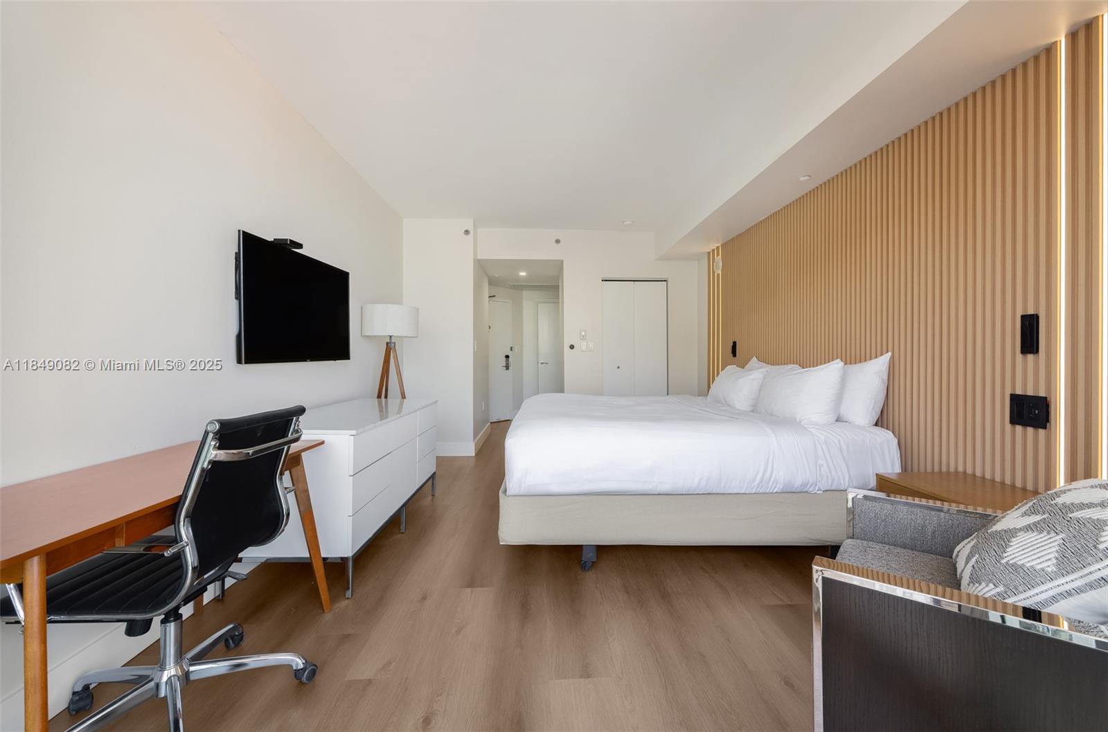 MUTINY PARK CONDO - Residential