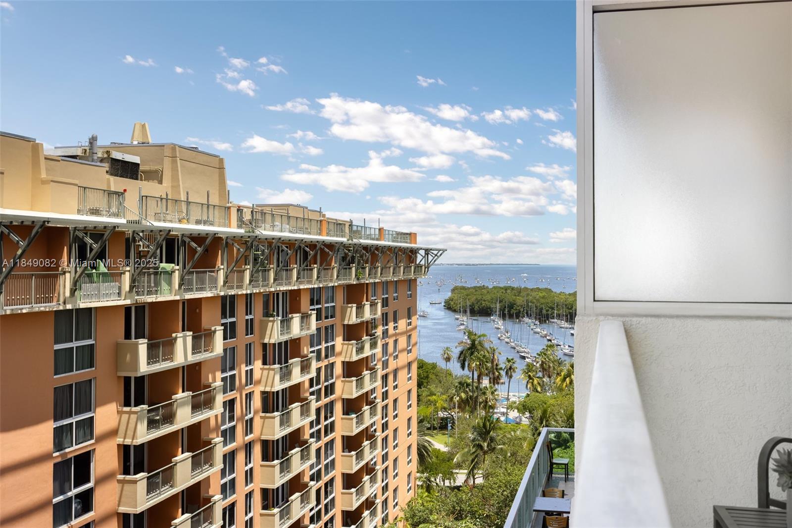 MUTINY PARK CONDO - Residential