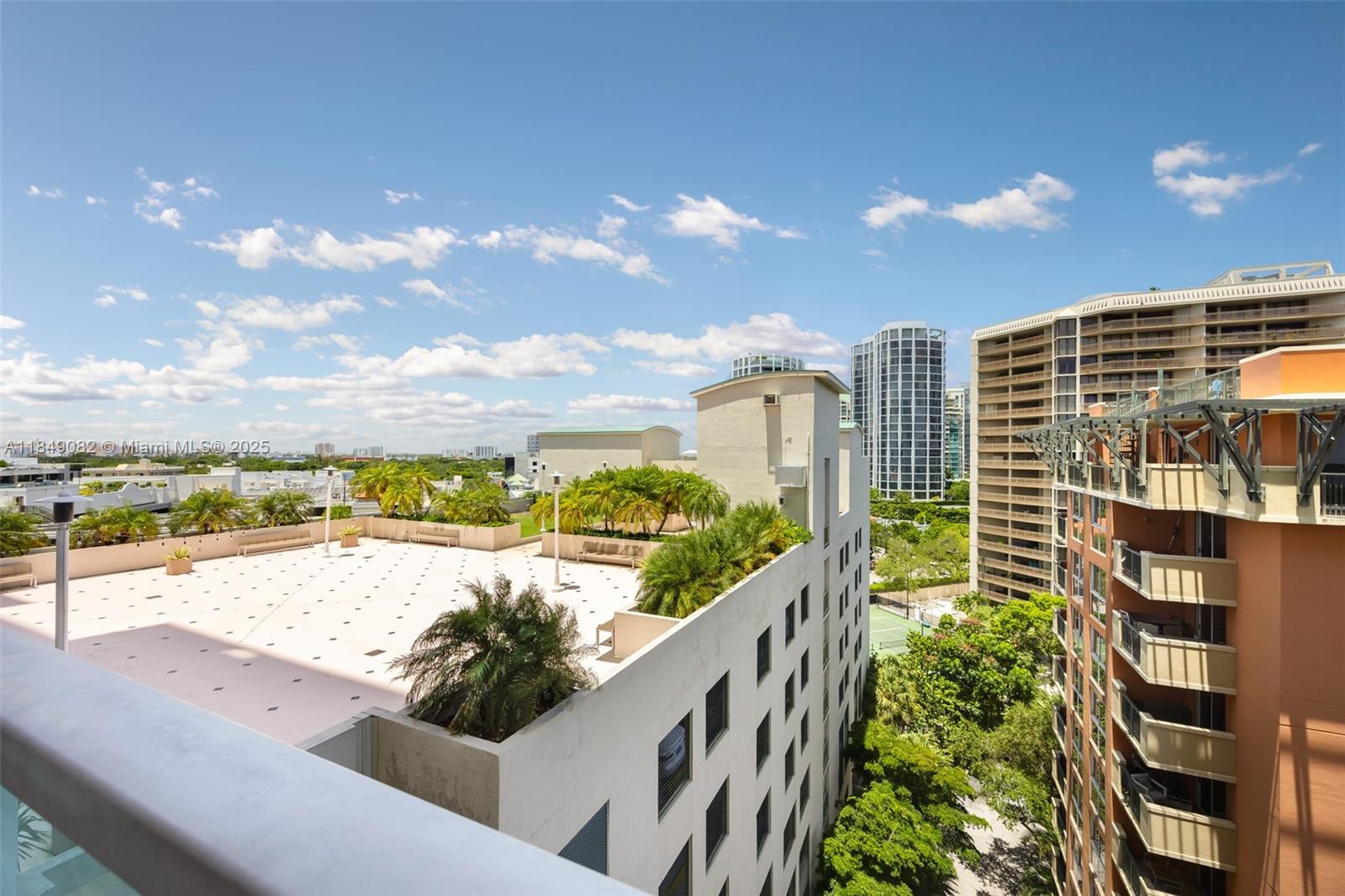 MUTINY PARK CONDO - Residential