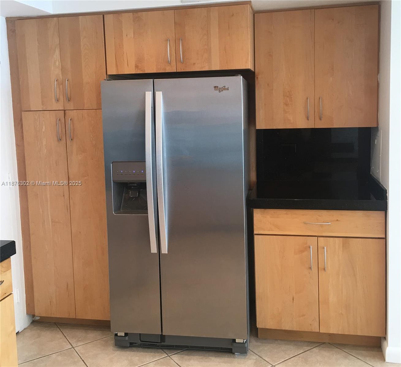 BRICKELL BAY TOWER CONDO - Residential Lease