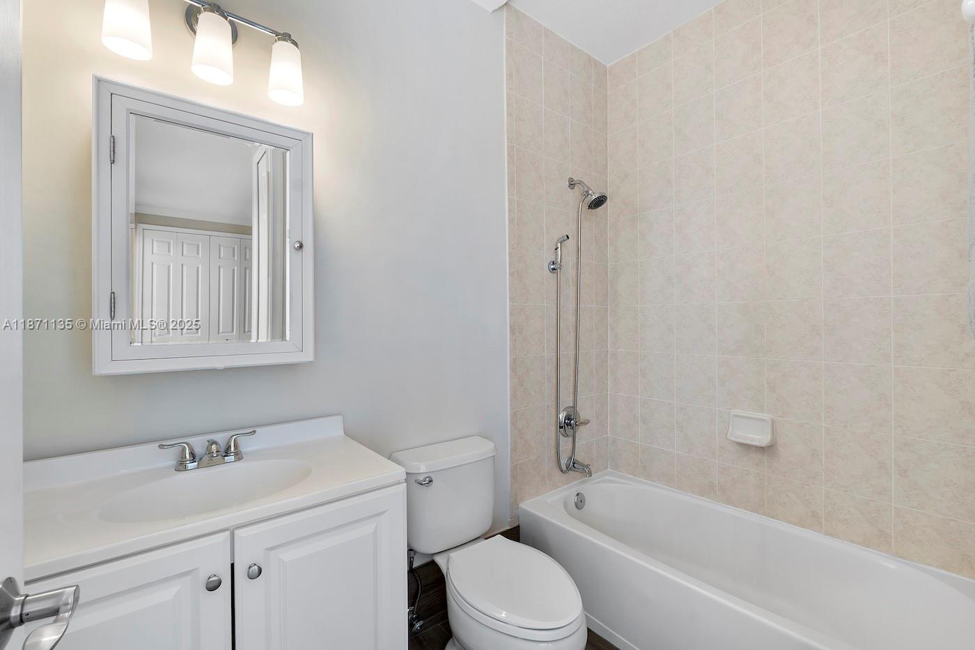 CUTLER CAY - Residential