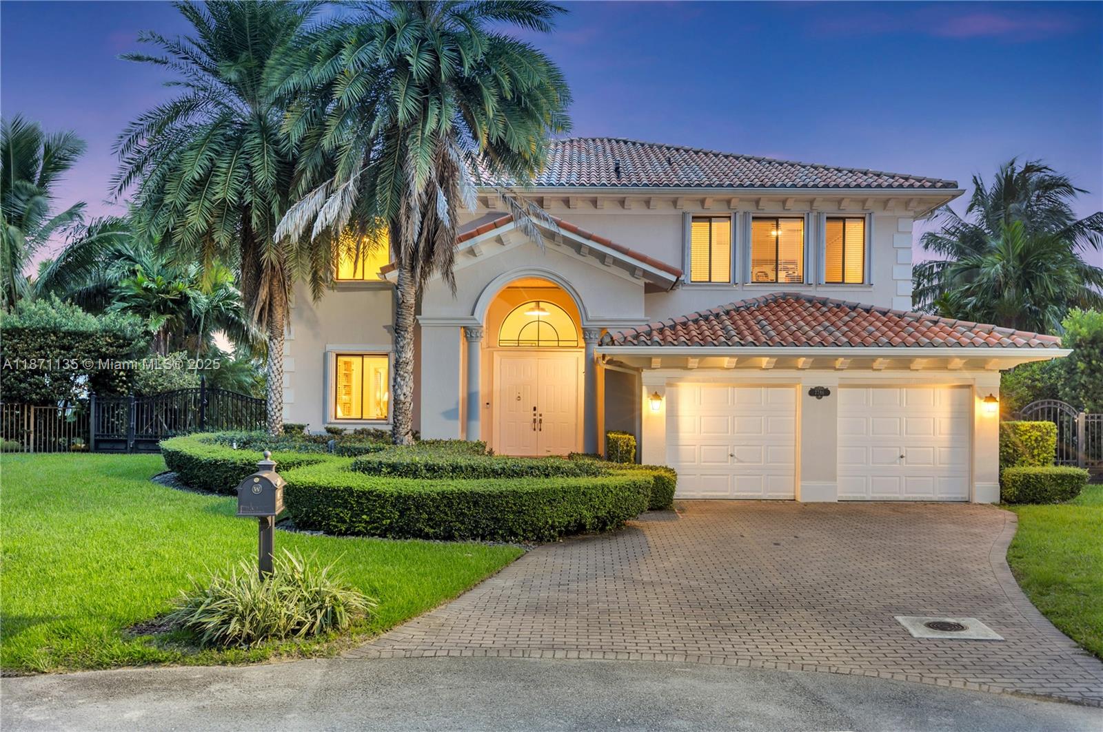 CUTLER CAY - Residential