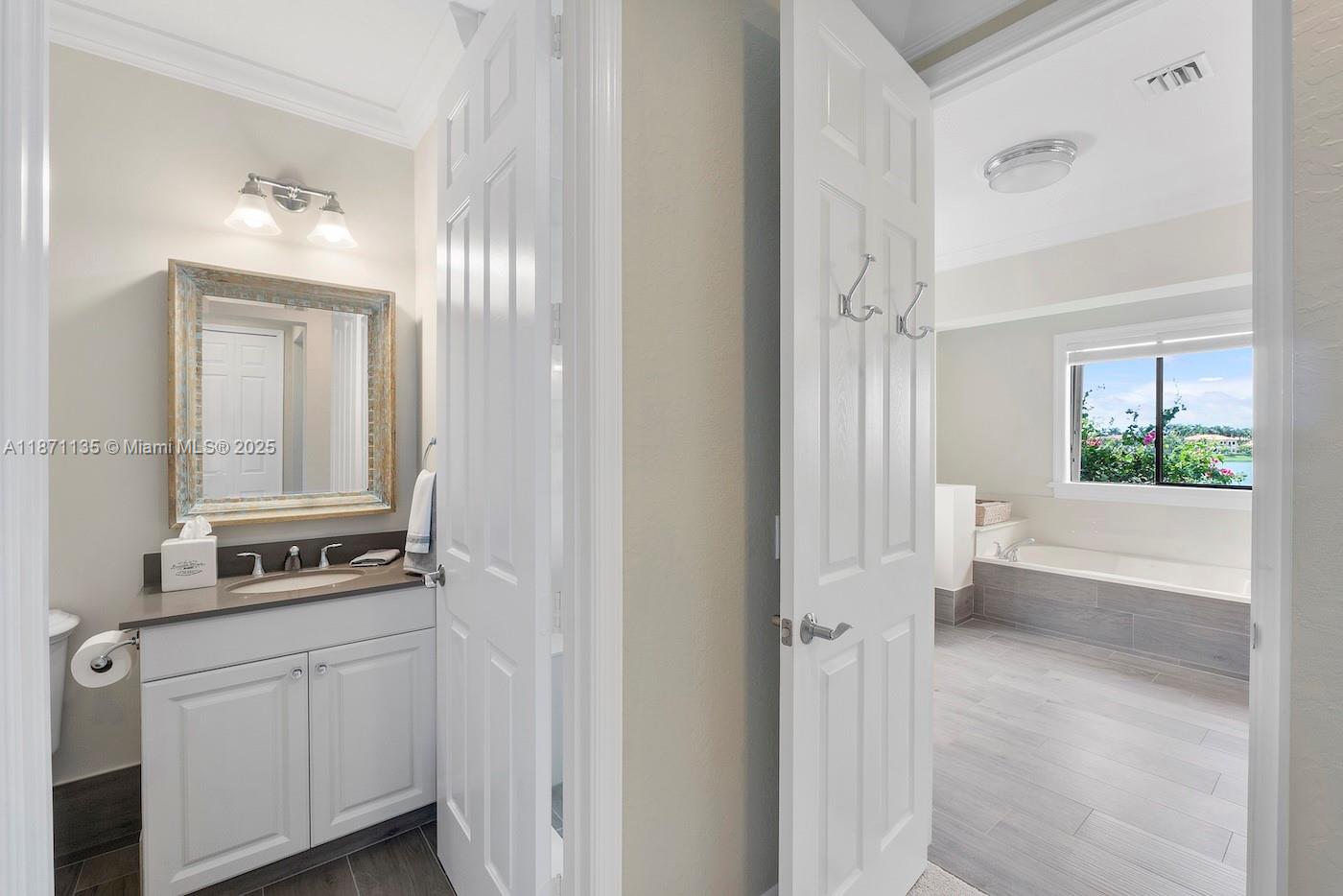 CUTLER CAY - Residential