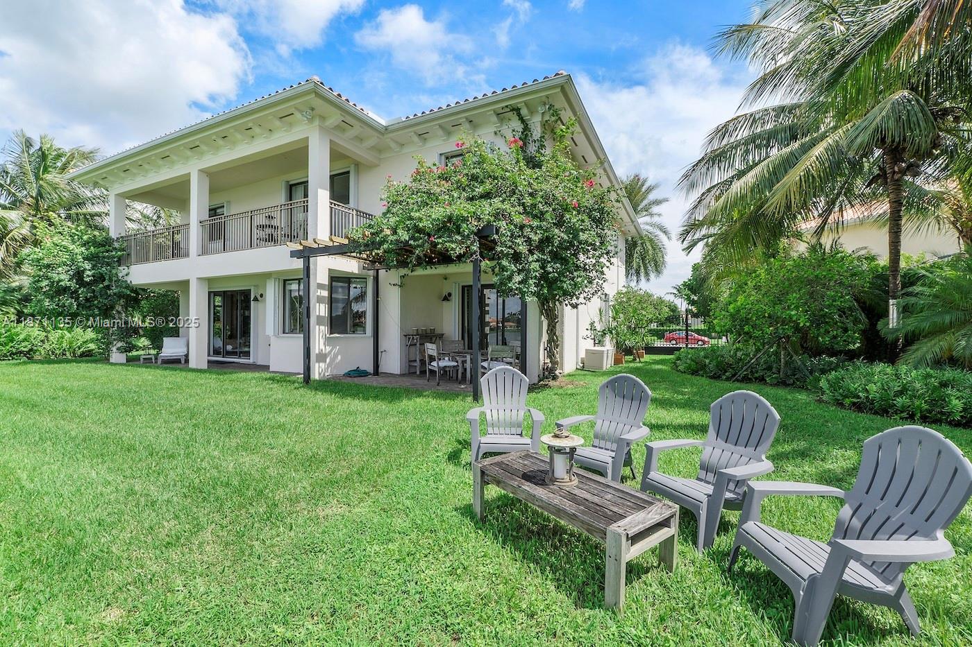 CUTLER CAY - Residential