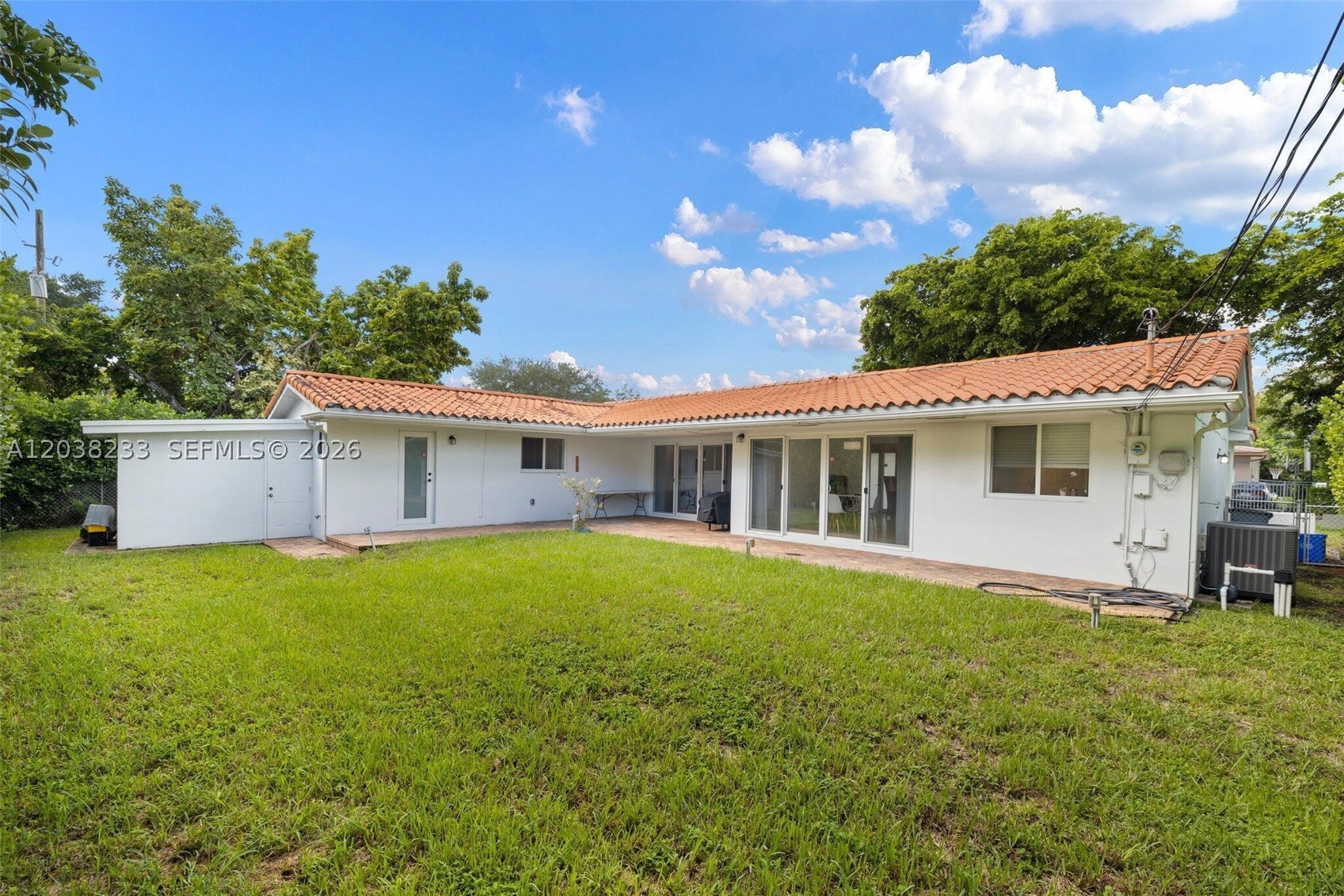 811 Capri St