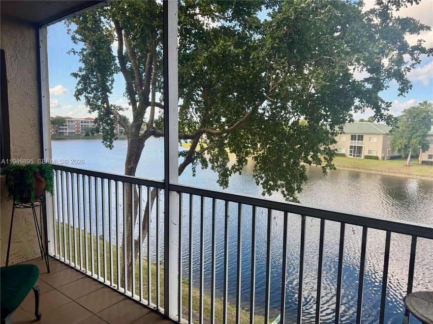 Lake Views from both bedrooms and most of the home. Enjoy the relaxing view from your screened balcony. Huge open kitchen with washer and dryer, large Master bedroom with his and hers walk in closets, home has a large 1513 sf 2/2 split floor plan. New AC, Tankless water heater, NO POPCORN CEILINGS! Fresh paint and much more. Kings Point Southampton! Luxurious active 55+ community in the heart of Tamarac offers numerous top class amenities. Easy to show, owner relocating.